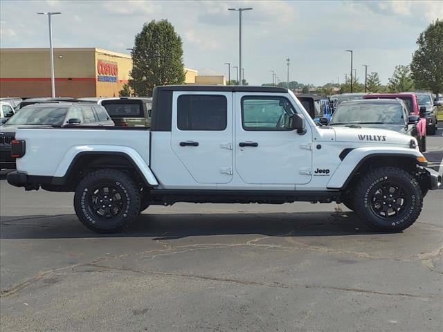 new 2024 Jeep Gladiator car, priced at $52,428