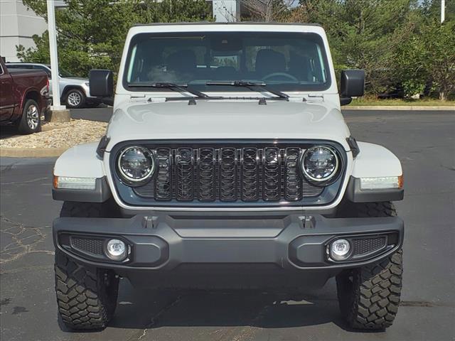 new 2024 Jeep Gladiator car, priced at $52,428