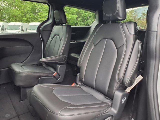 new 2025 Chrysler Voyager car, priced at $38,580