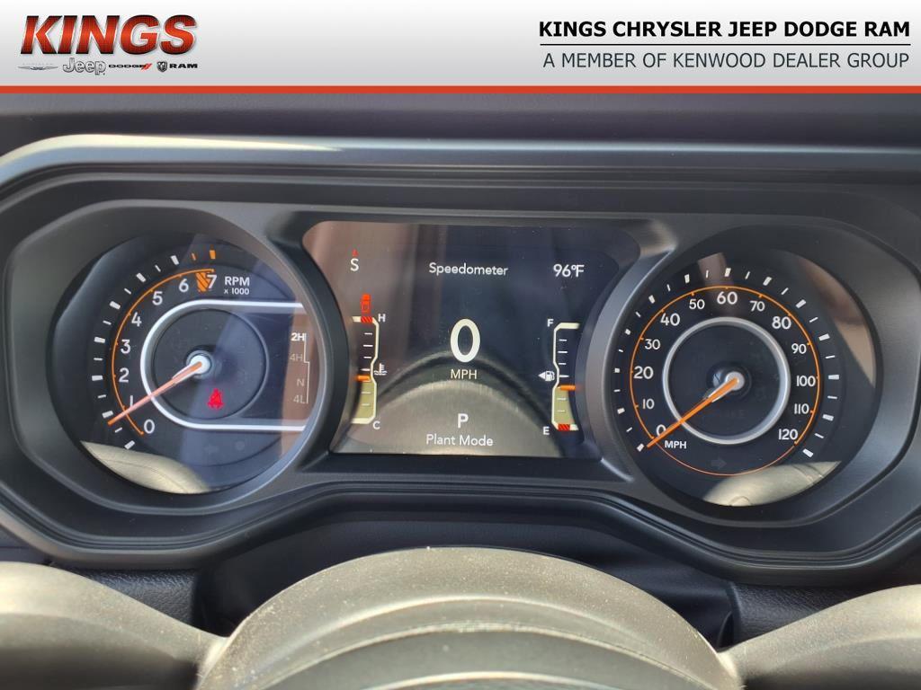 new 2025 Jeep Gladiator car, priced at $45,564