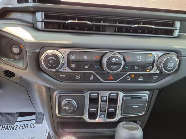 new 2025 Jeep Gladiator car, priced at $46,922