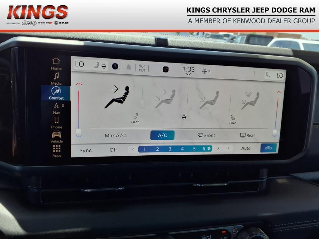new 2025 Jeep Gladiator car, priced at $45,564