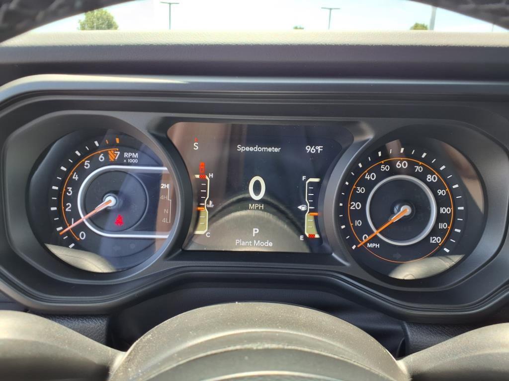 new 2025 Jeep Gladiator car, priced at $48,413