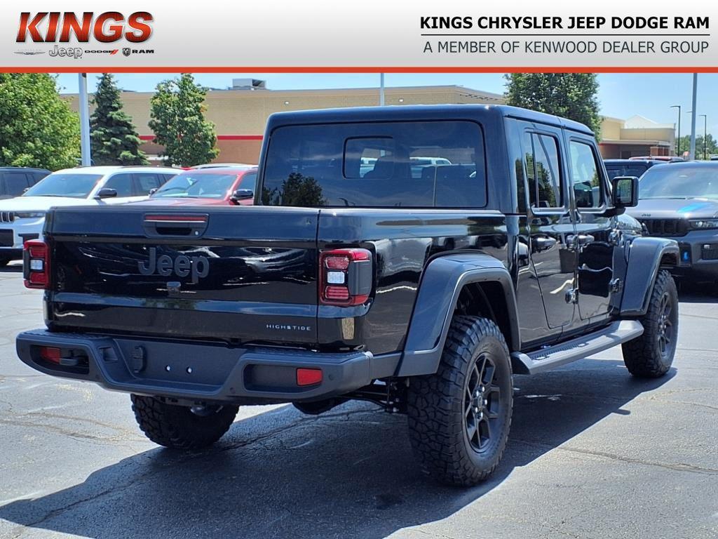 new 2025 Jeep Gladiator car, priced at $45,564