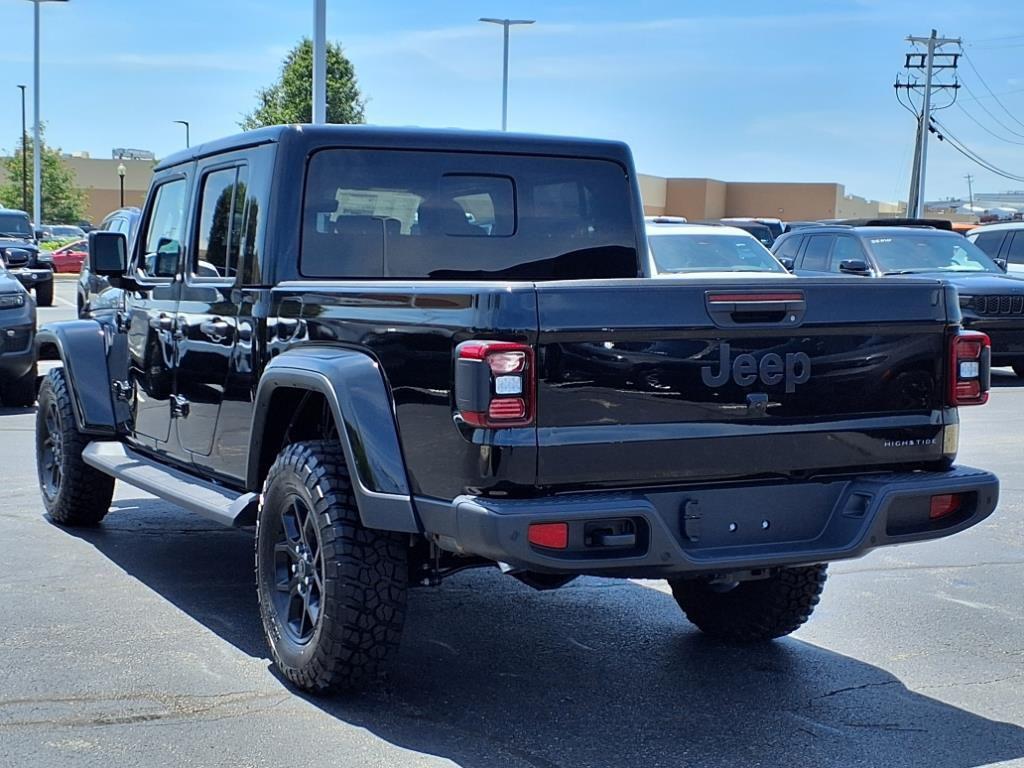 new 2025 Jeep Gladiator car, priced at $48,413