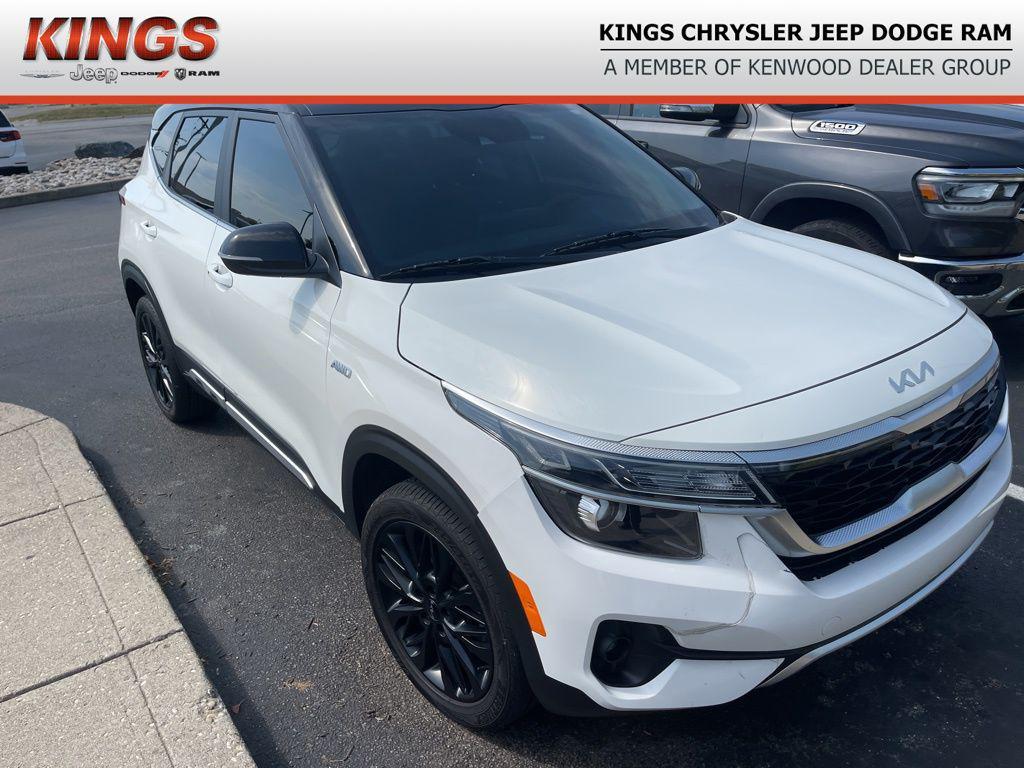 used 2022 Kia Seltos car, priced at $20,000