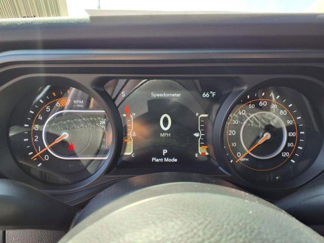 new 2025 Jeep Wrangler car, priced at $61,760