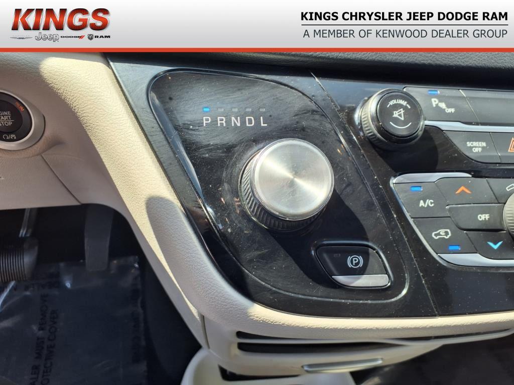 used 2017 Chrysler Pacifica car, priced at $9,800
