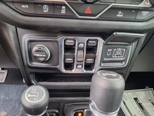 new 2025 Jeep Wrangler car, priced at $44,794