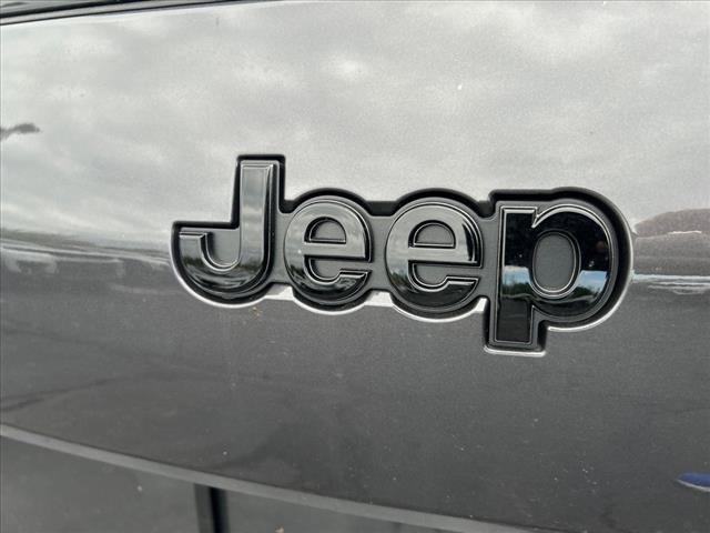 new 2024 Jeep Grand Cherokee L car, priced at $43,258