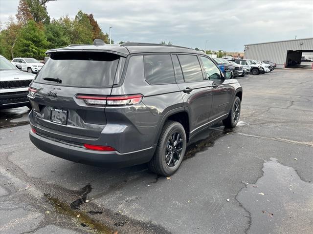 new 2024 Jeep Grand Cherokee L car, priced at $43,258