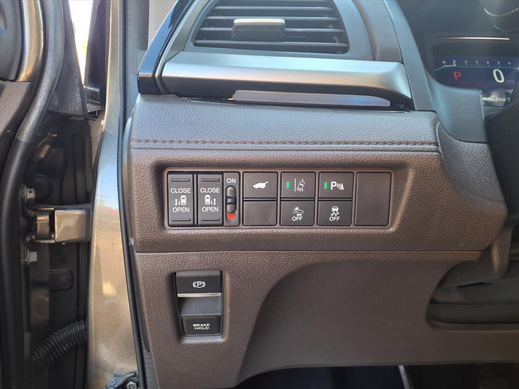 used 2018 Honda Odyssey car, priced at $16,000