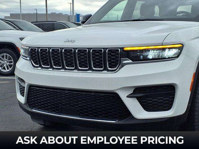 new 2025 Jeep Grand Cherokee car, priced at $37,645
