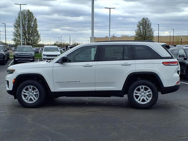 new 2025 Jeep Grand Cherokee car, priced at $37,963