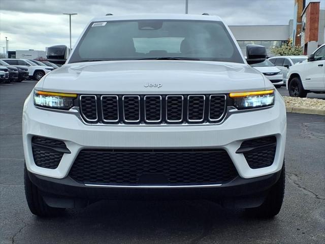 new 2025 Jeep Grand Cherokee car, priced at $37,963