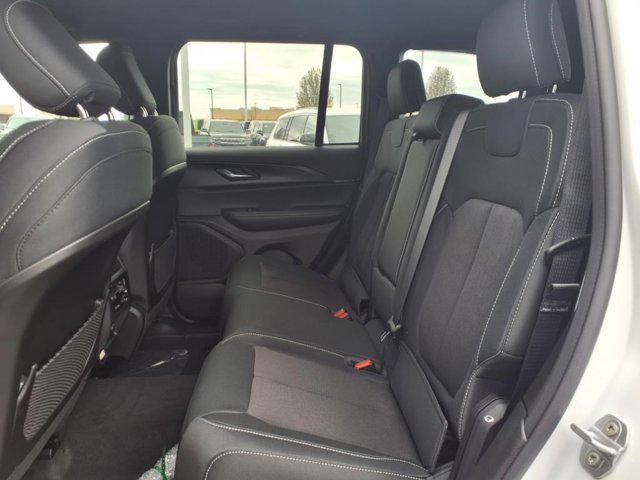 new 2025 Jeep Grand Cherokee car, priced at $35,645