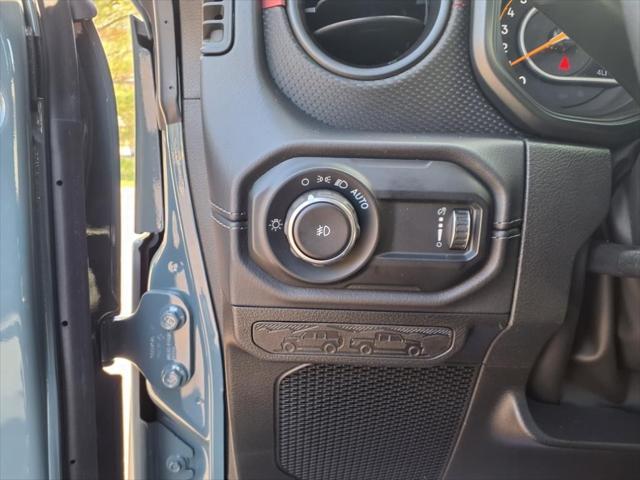new 2025 Jeep Wrangler car, priced at $60,538