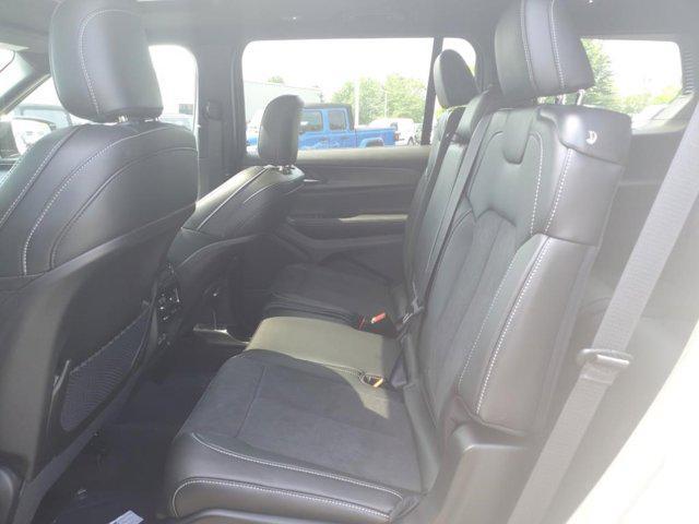 new 2024 Jeep Grand Cherokee L car, priced at $48,199