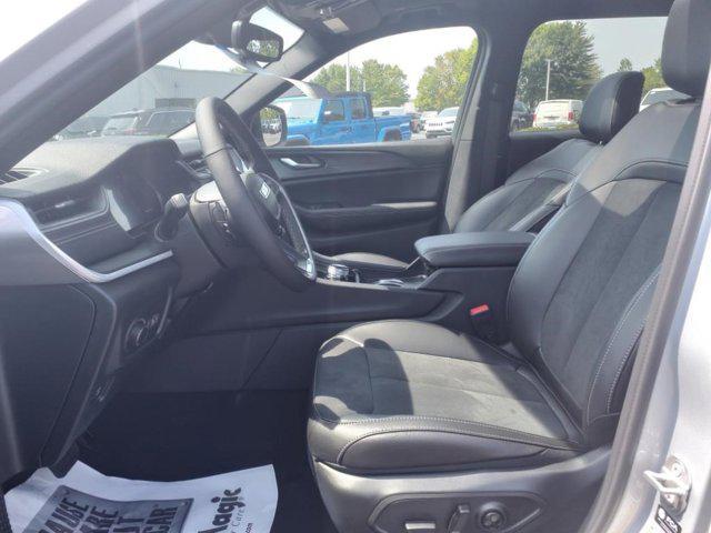 new 2024 Jeep Grand Cherokee L car, priced at $48,199