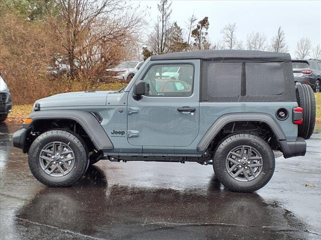 new 2025 Jeep Wrangler car, priced at $40,425