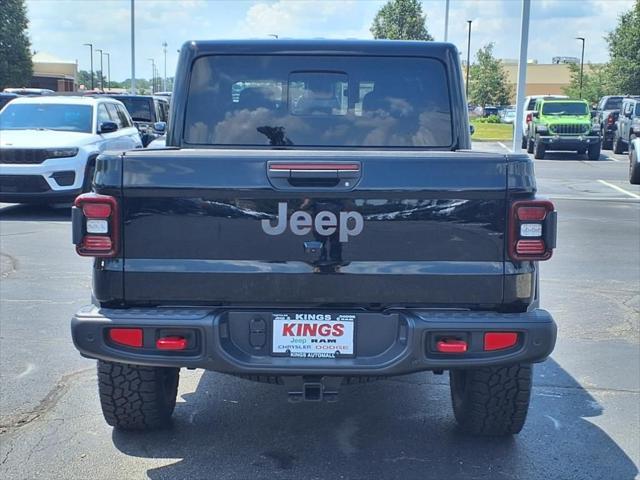 new 2025 Jeep Gladiator car, priced at $52,415