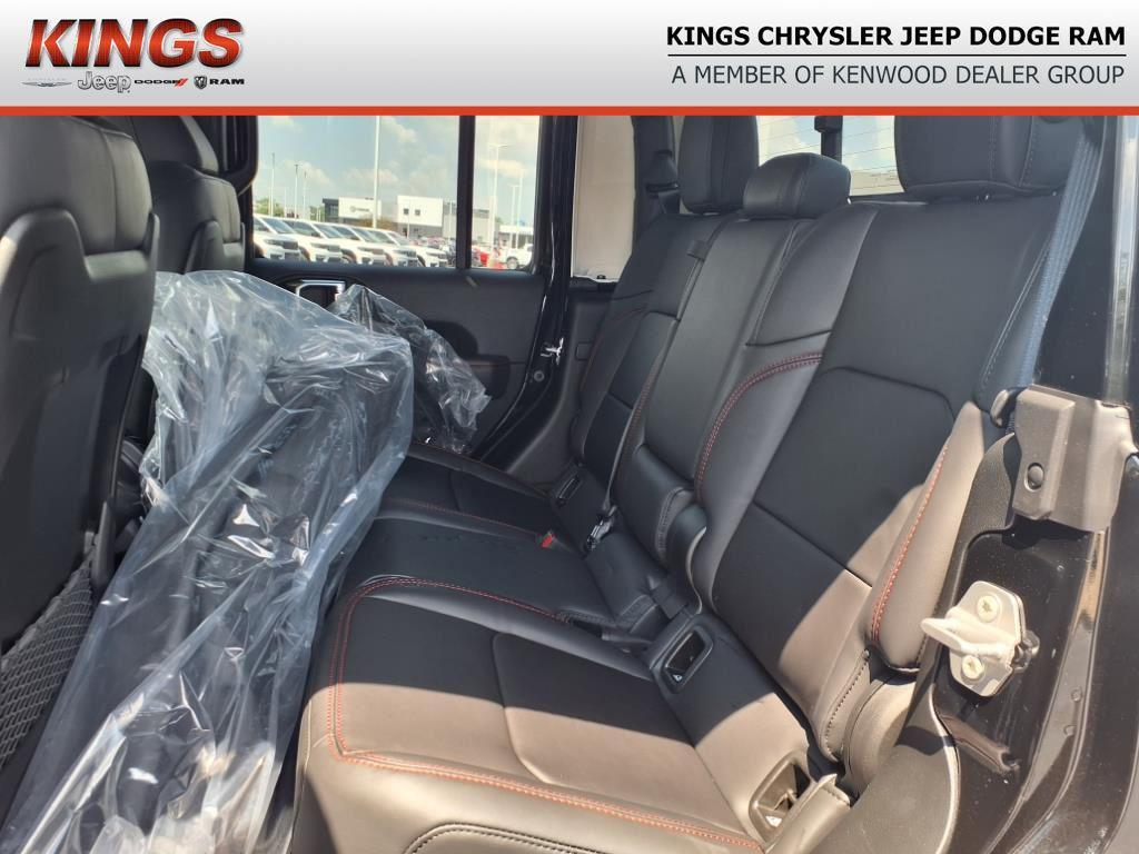 new 2025 Jeep Gladiator car, priced at $50,744