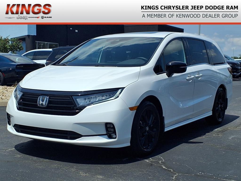 used 2024 Honda Odyssey car, priced at $40,000