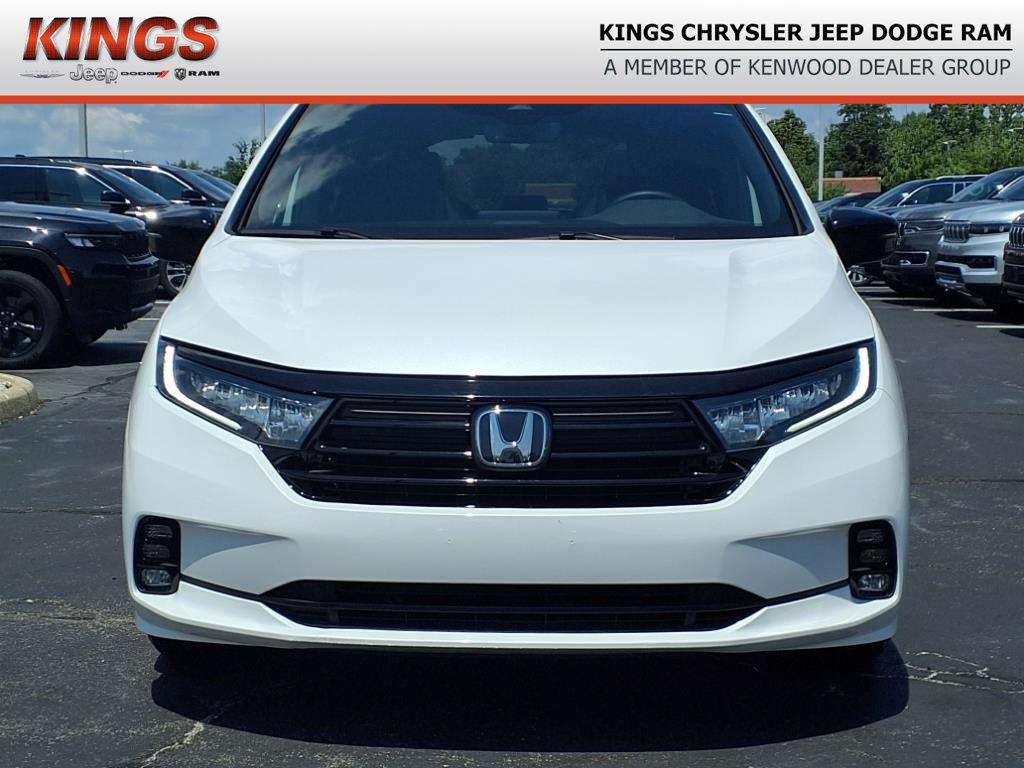 used 2024 Honda Odyssey car, priced at $40,000