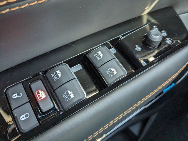 new 2024 Jeep Grand Wagoneer L car, priced at $100,097