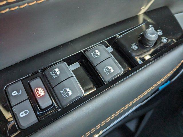 new 2024 Jeep Grand Wagoneer L car, priced at $108,986