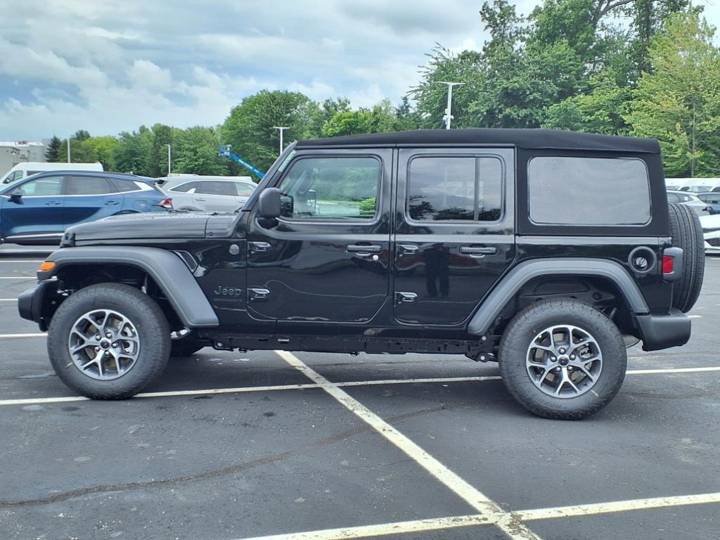new 2025 Jeep Wrangler car, priced at $43,067