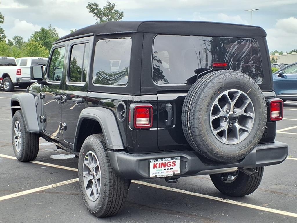 new 2025 Jeep Wrangler car, priced at $43,067