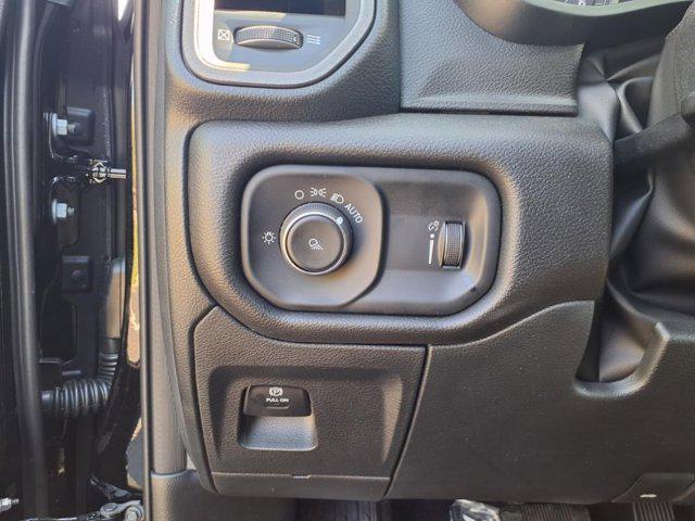 new 2025 Ram 1500 car, priced at $41,122
