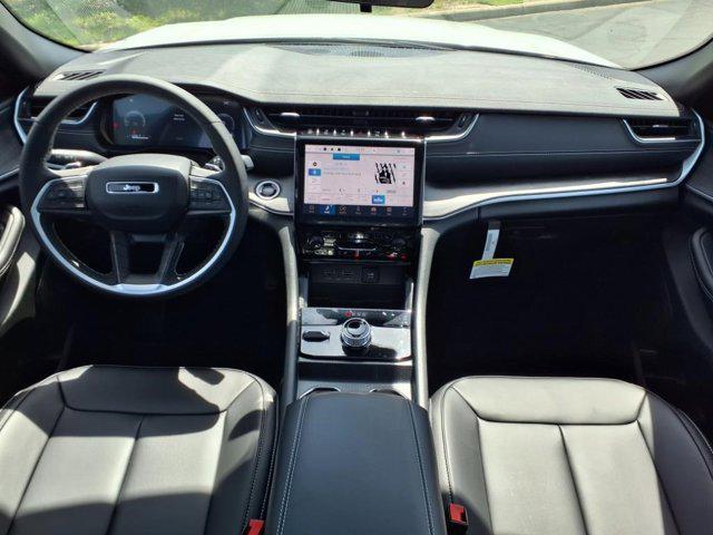new 2025 Jeep Grand Cherokee car, priced at $48,518