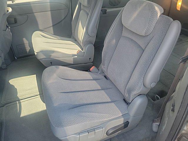 used 2006 Dodge Grand Caravan car, priced at $6,200