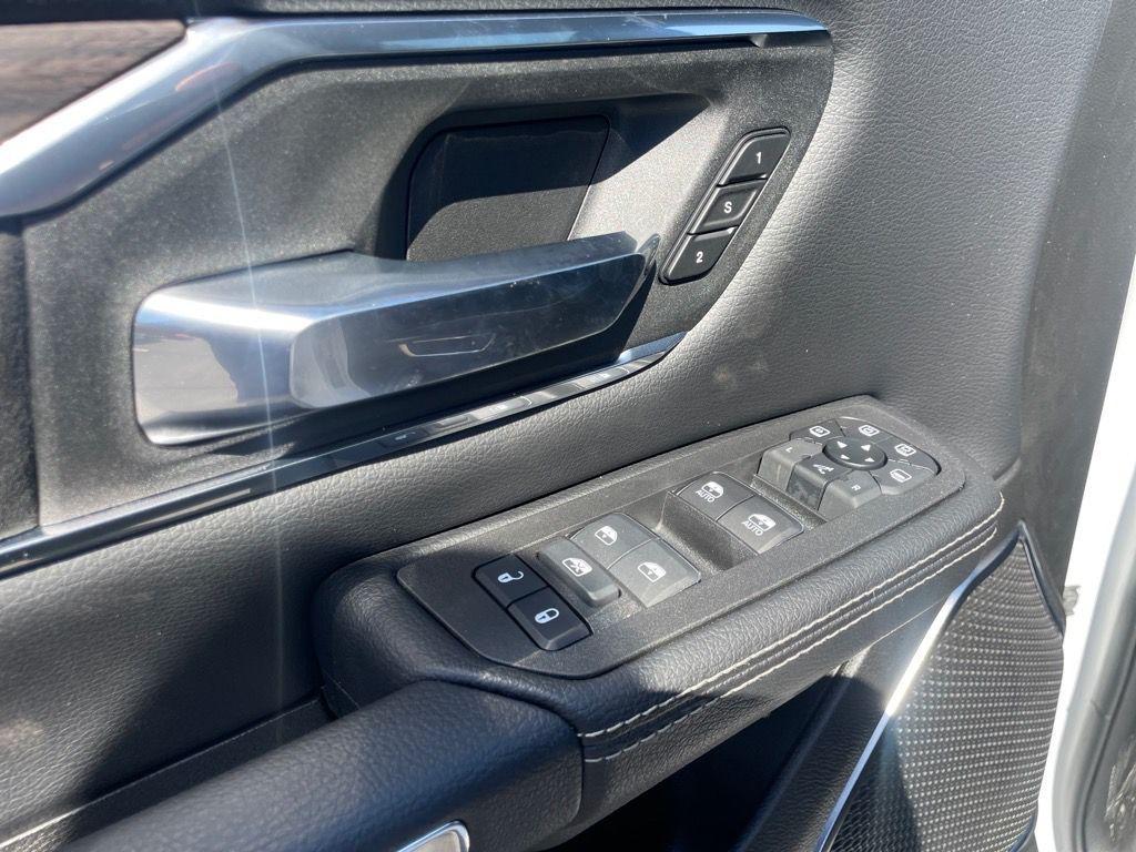 new 2025 Ram 1500 car, priced at $61,765