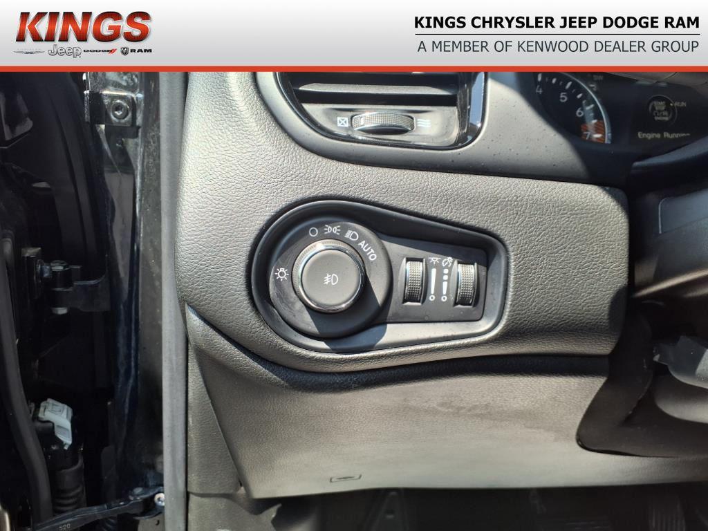 used 2023 Jeep Renegade car, priced at $21,737