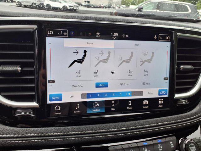 new 2025 Chrysler Pacifica car, priced at $50,868