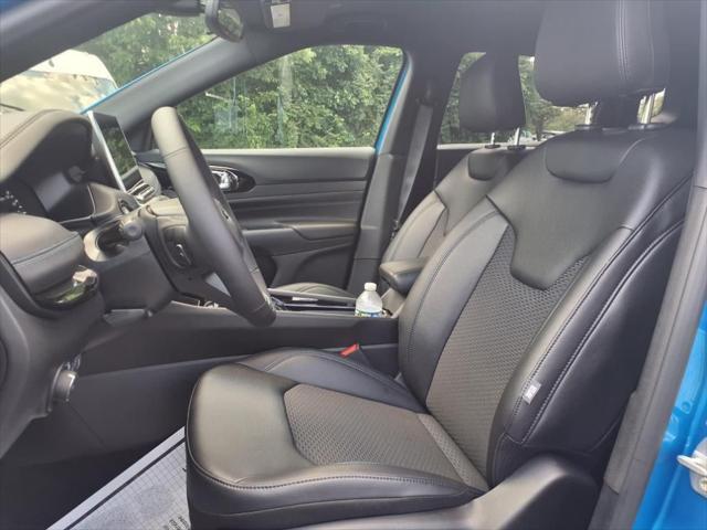 new 2025 Jeep Compass car, priced at $29,458