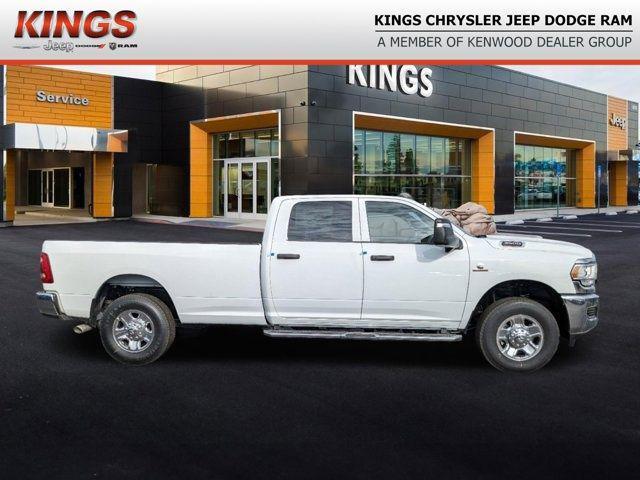 new 2024 Ram 3500 car, priced at $71,373
