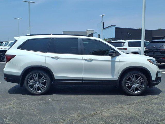 used 2022 Honda Pilot car, priced at $28,500