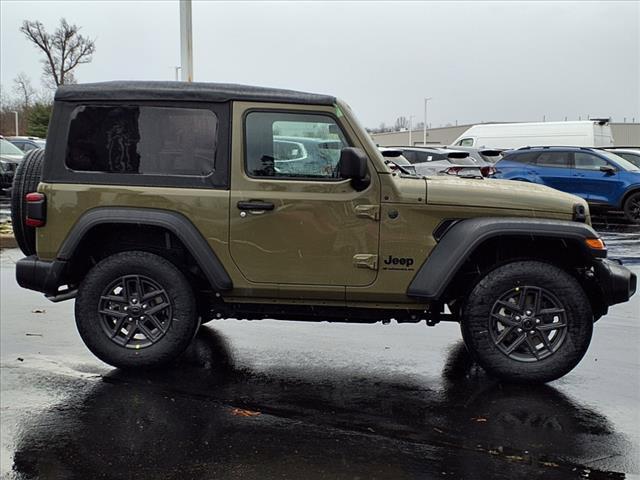 new 2025 Jeep Wrangler car, priced at $40,425