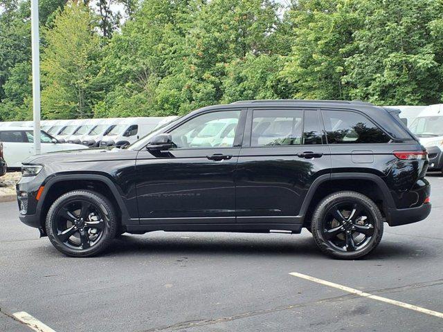 used 2024 Jeep Grand Cherokee car, priced at $39,688