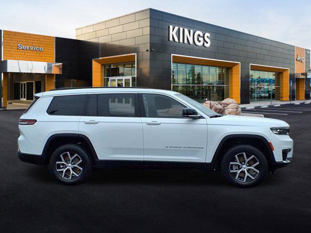 new 2025 Jeep Grand Cherokee L car, priced at $48,012