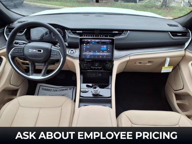new 2025 Jeep Grand Cherokee L car, priced at $51,085