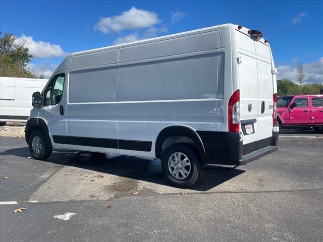 new 2024 Ram ProMaster 2500 car, priced at $44,896