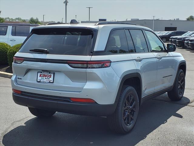 new 2024 Jeep Grand Cherokee car, priced at $38,211