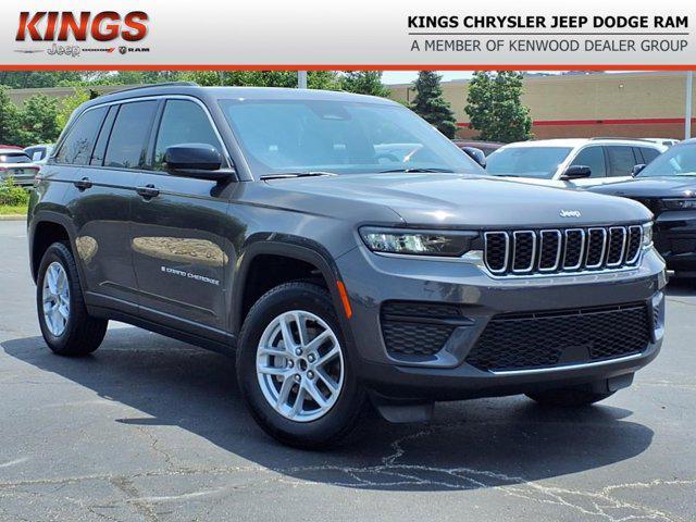 new 2025 Jeep Grand Cherokee car, priced at $38,277