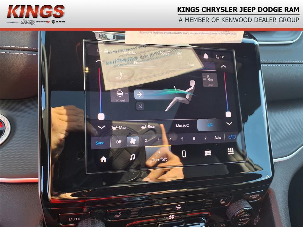 new 2025 Jeep Grand Cherokee L car, priced at $43,369