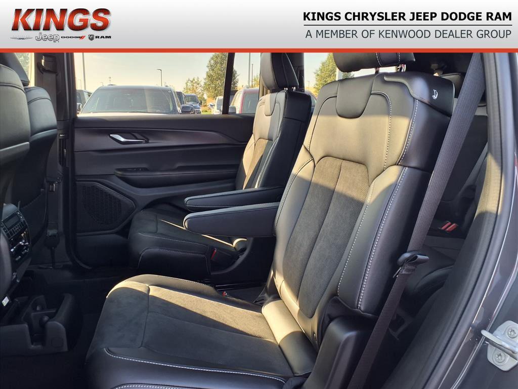 new 2025 Jeep Grand Cherokee L car, priced at $43,369